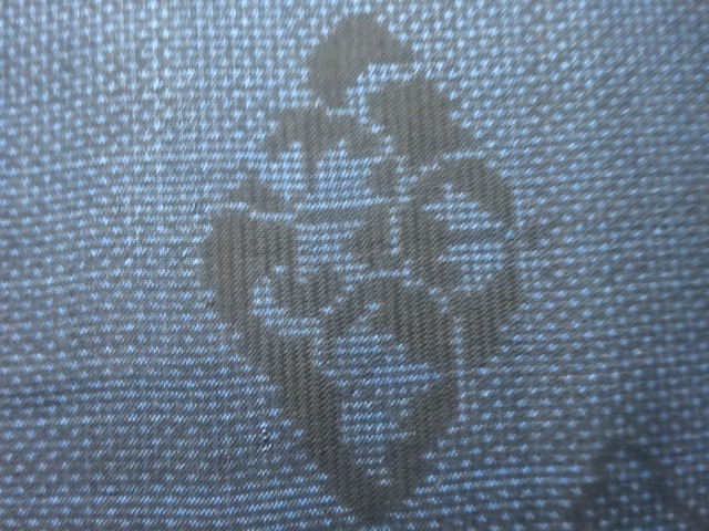 JAPANESE KIMONO / ANTIQUE KIMONO / SILK / DORO OSHIMA TSUMUGI / WOVEN FLOWER RHOMBUS / 5MARUKI